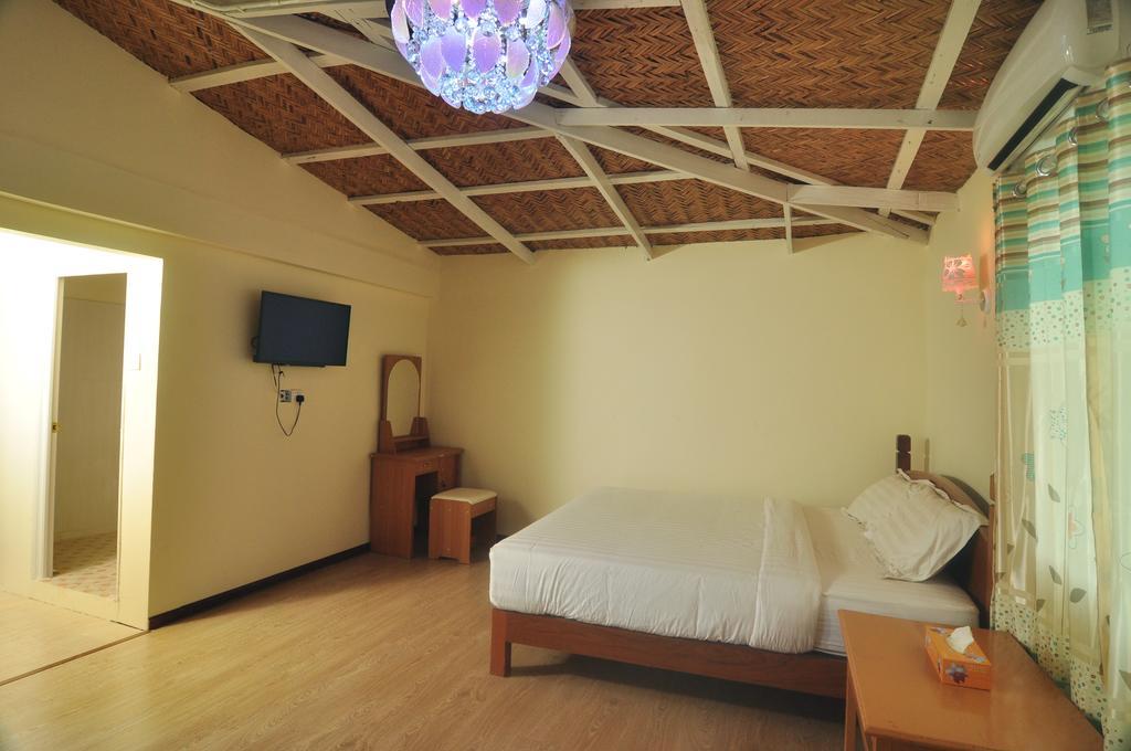 Golden Rose Guest House Old Bagan Exterior foto